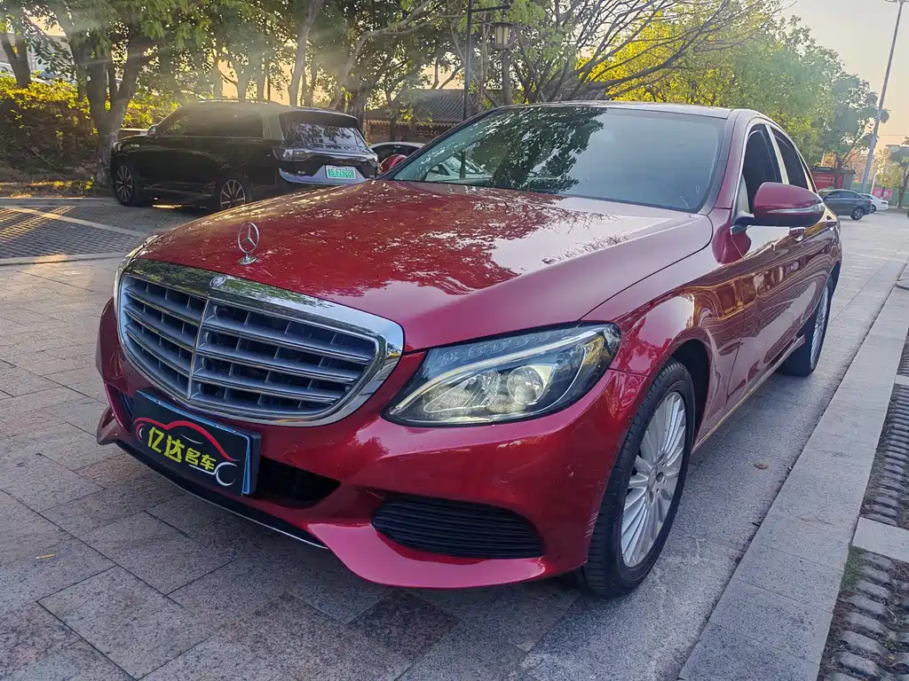 Mercedes-Benz C-Class — миниатюра 5