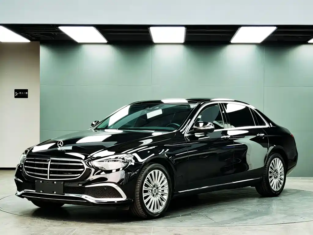 Mercedes-Benz E-Class 2021