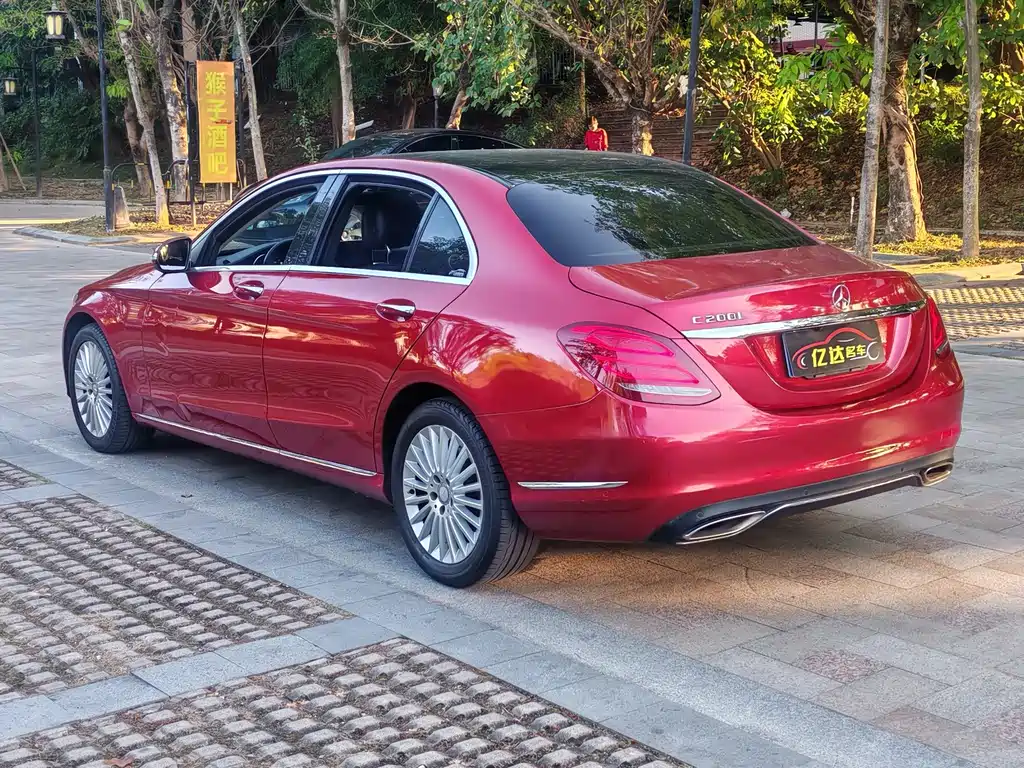 Mercedes-Benz C-Class — миниатюра 31
