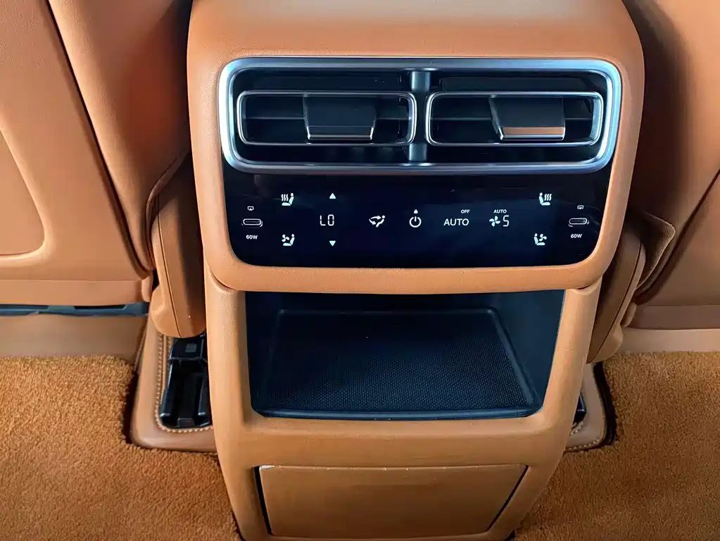 Li Auto Li L6 — миниатюра 9