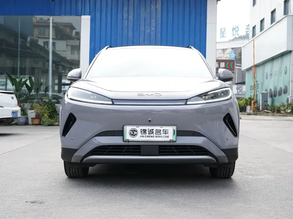 BYD Sealion 05 EV — миниатюра 2
