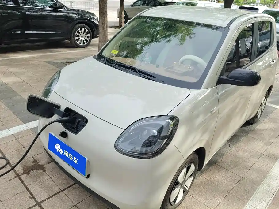 Wuling MINIEV 2025