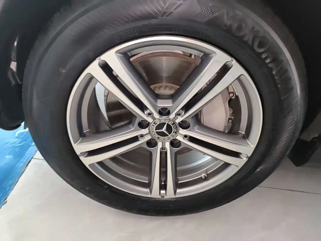 Mercedes-Benz GLC — миниатюра 23
