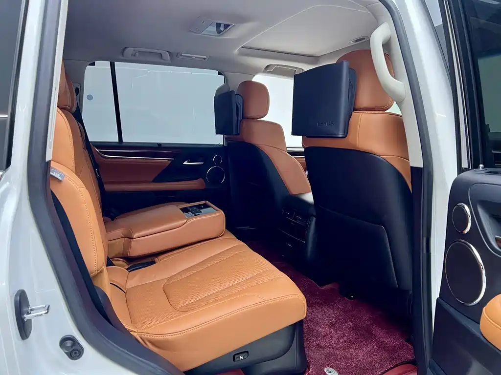 Lexus LX — миниатюра 39