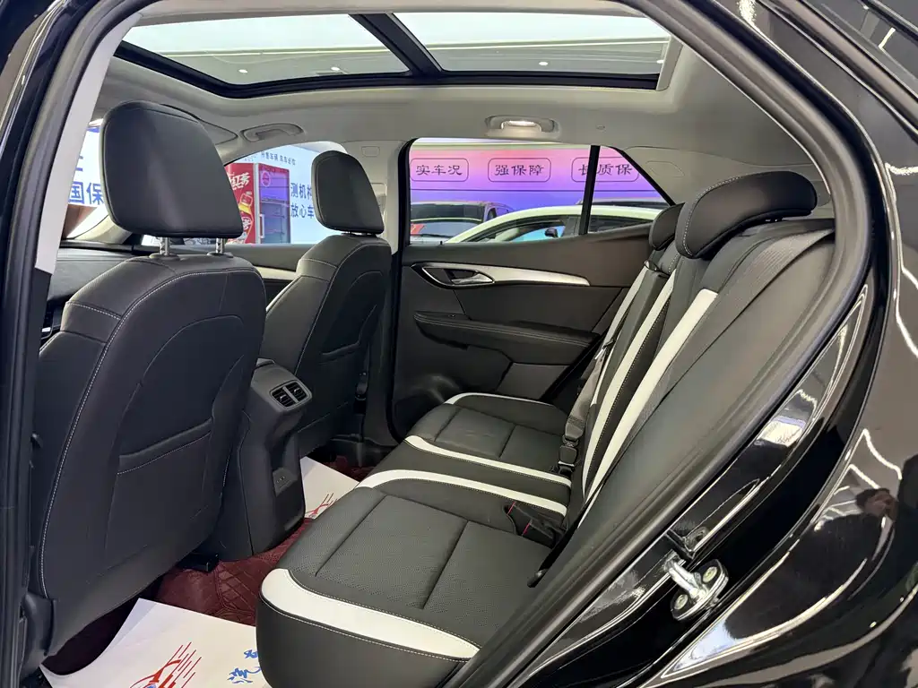 Buick Envision S — миниатюра 7