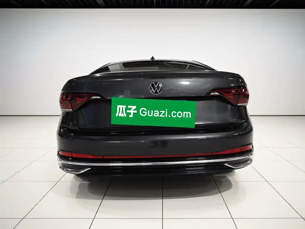 Volkswagen Sagitar — миниатюра 3