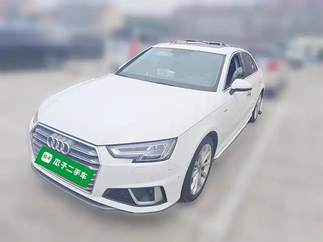 AUDI  A4L 2019