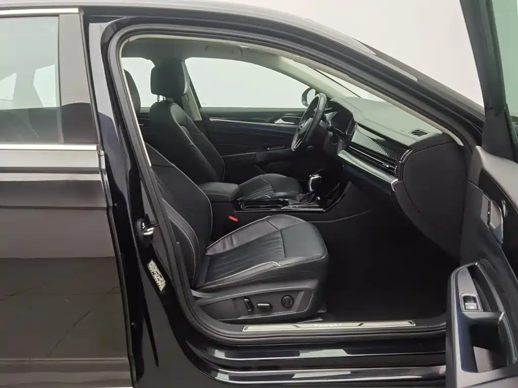Volkswagen Passat — миниатюра 23