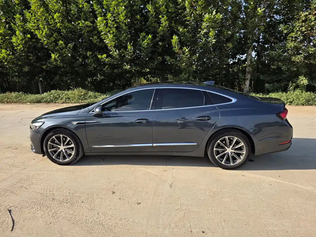 Buick LaCrosse — миниатюра 7