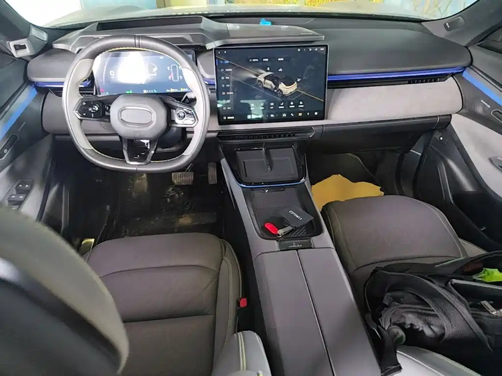 Lynk & Co 08 EM-P — миниатюра 14