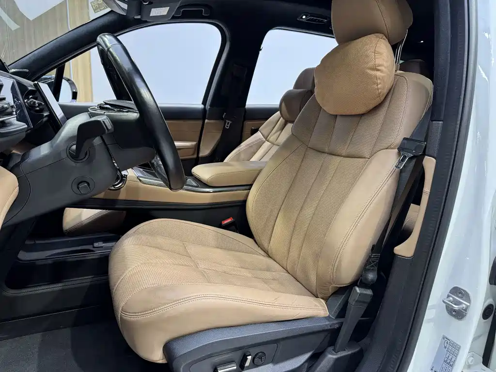 NIO ES8 — миниатюра 11