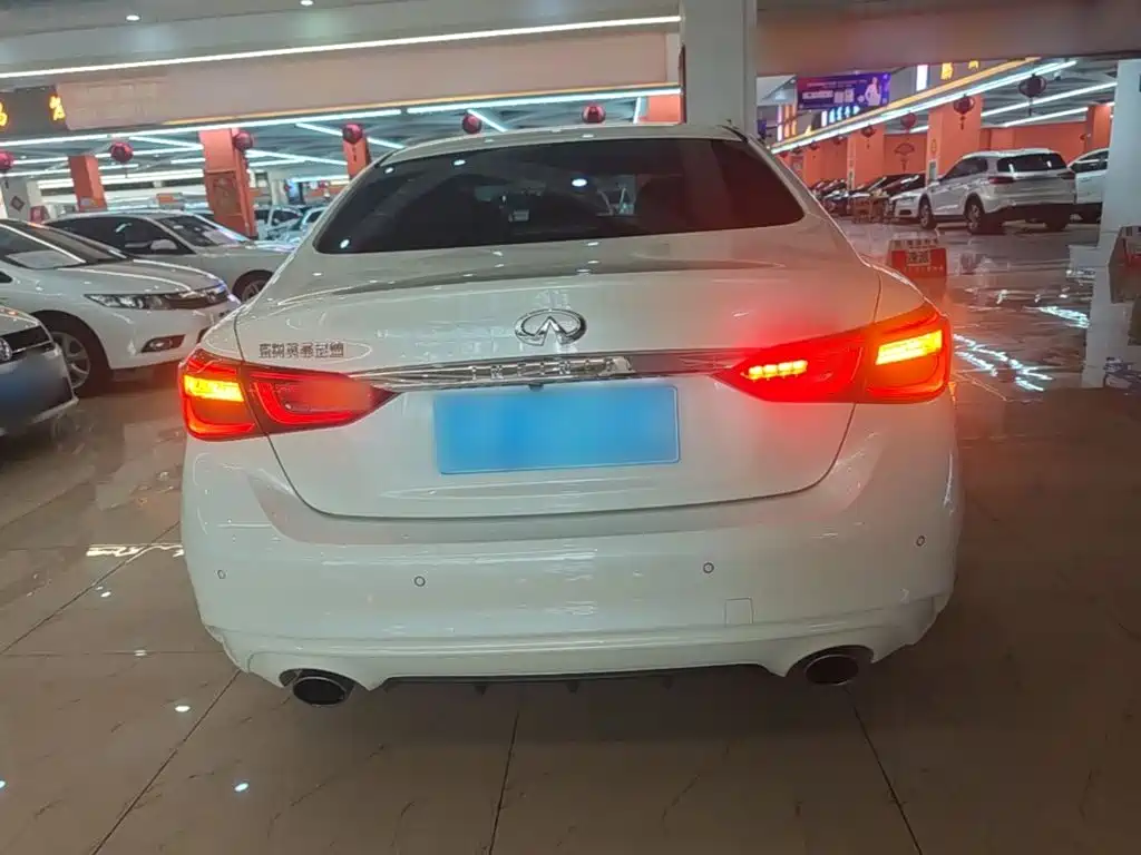 Infiniti Q50L — миниатюра 6