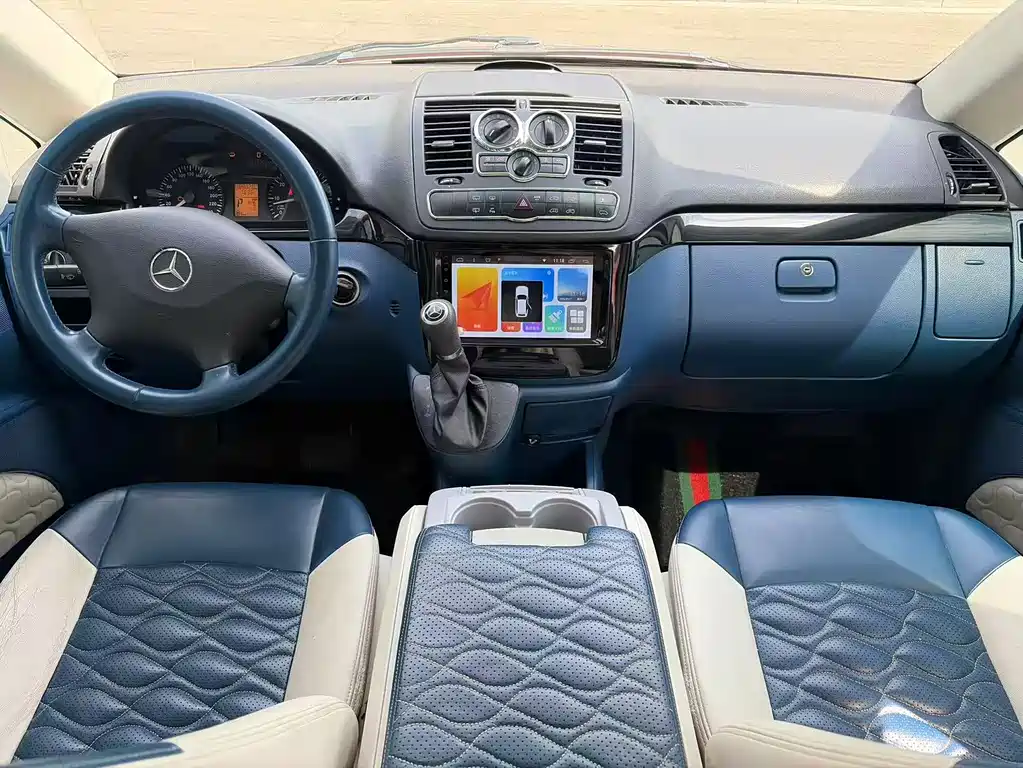 Mercedes-Benz Vito — миниатюра 5