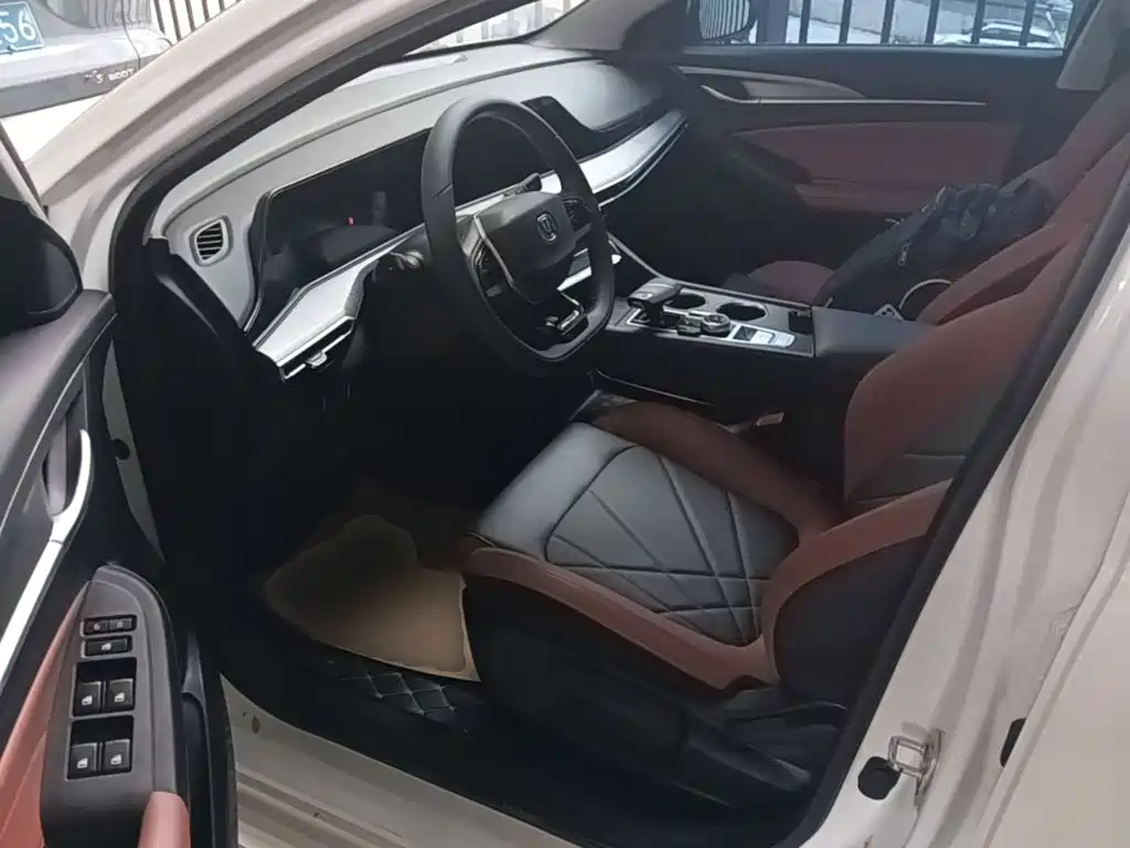 Changan Eado — миниатюра 16