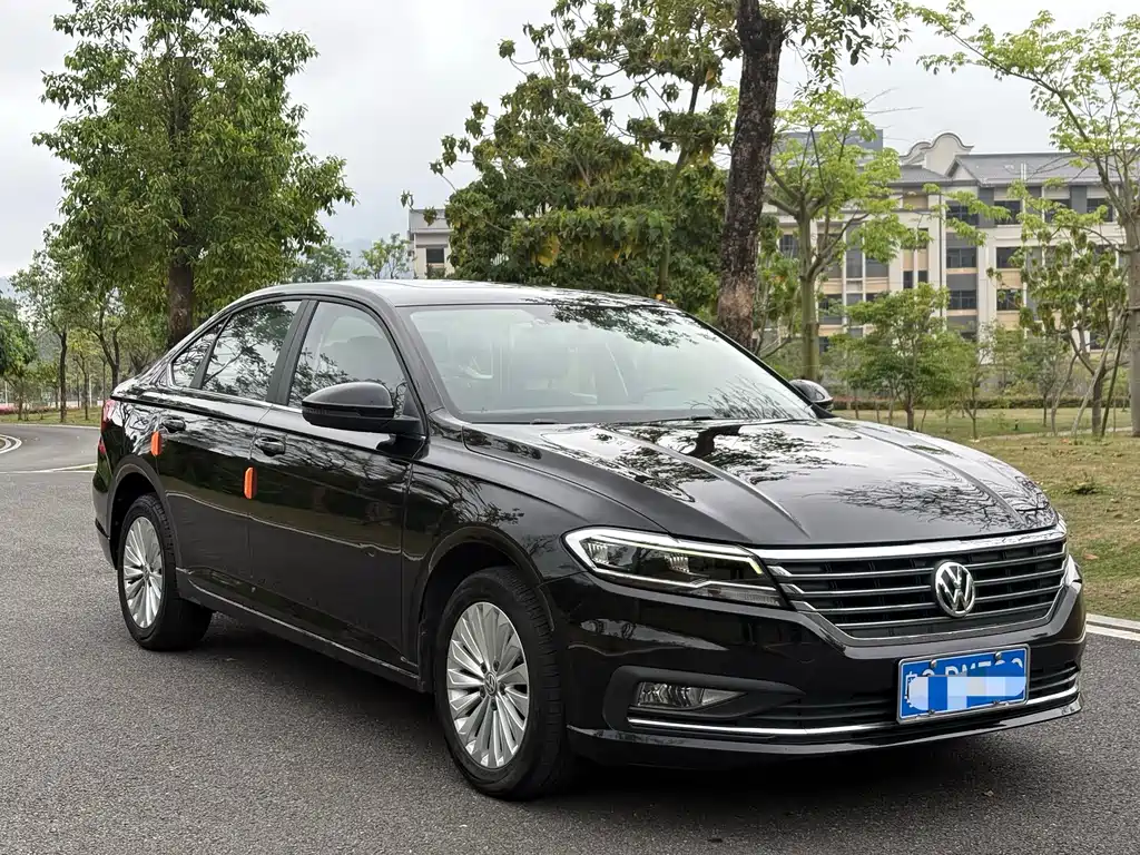 Volkswagen Lavida — миниатюра 3
