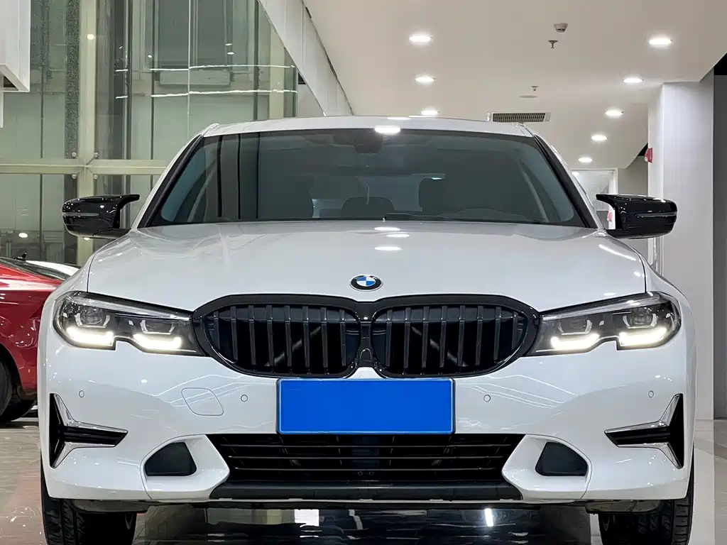 BMW 3 Series — миниатюра 2