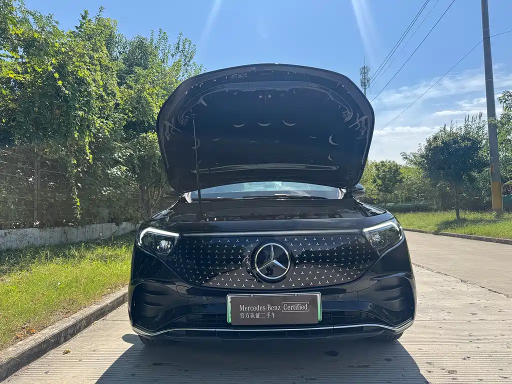 Mercedes-Benz EQB — миниатюра 3