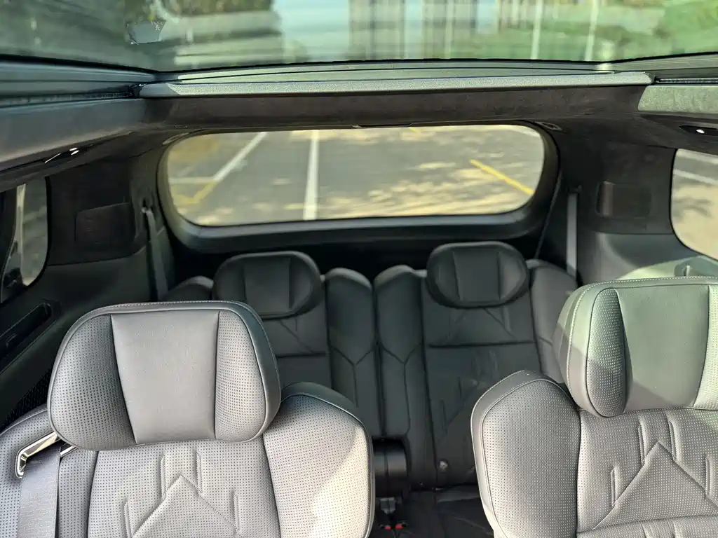 ZEEKR EXTREME KRYPTON 009