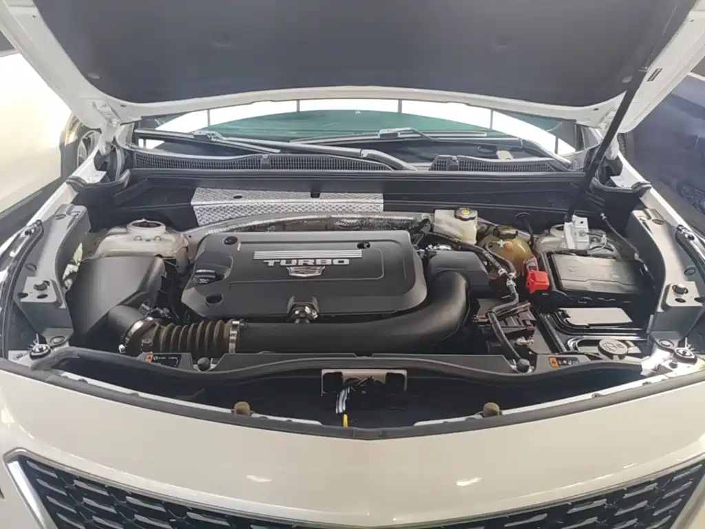 Cadillac XT4 — миниатюра 20