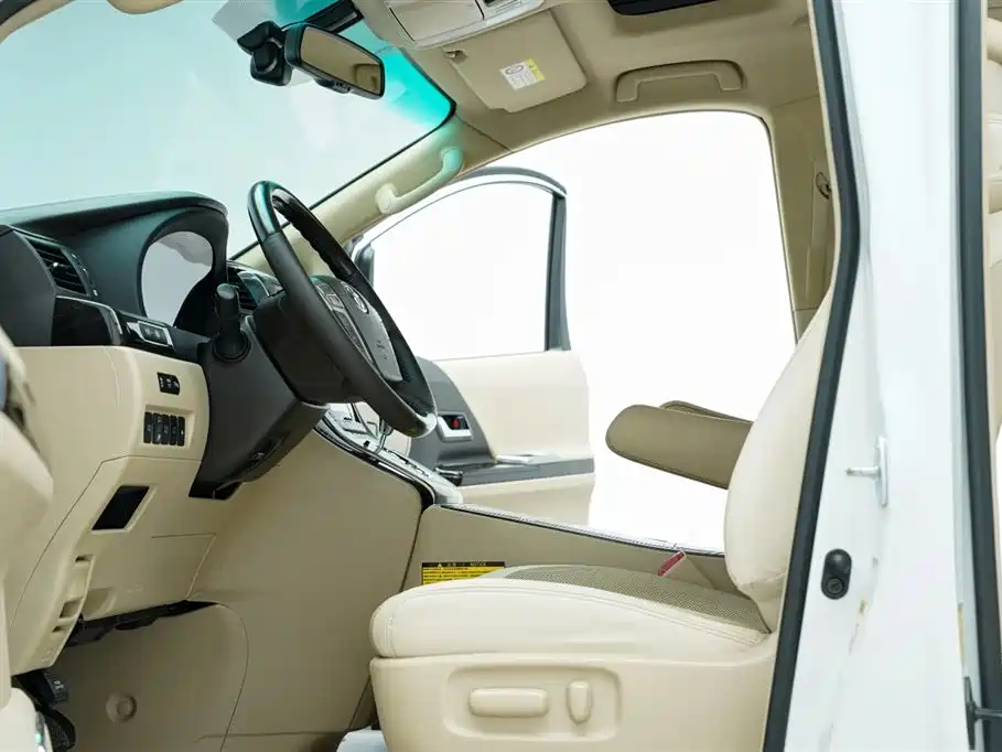 Toyota Alphard 2012 3.5L Luxury