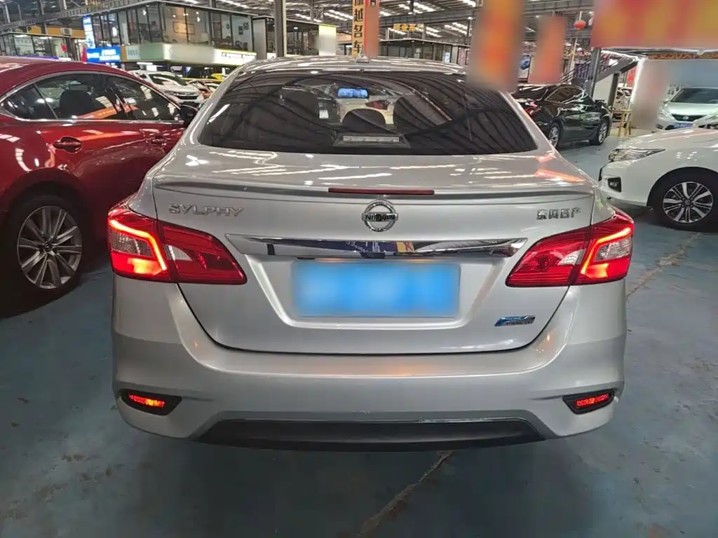 Nissan Sylphy — миниатюра 6