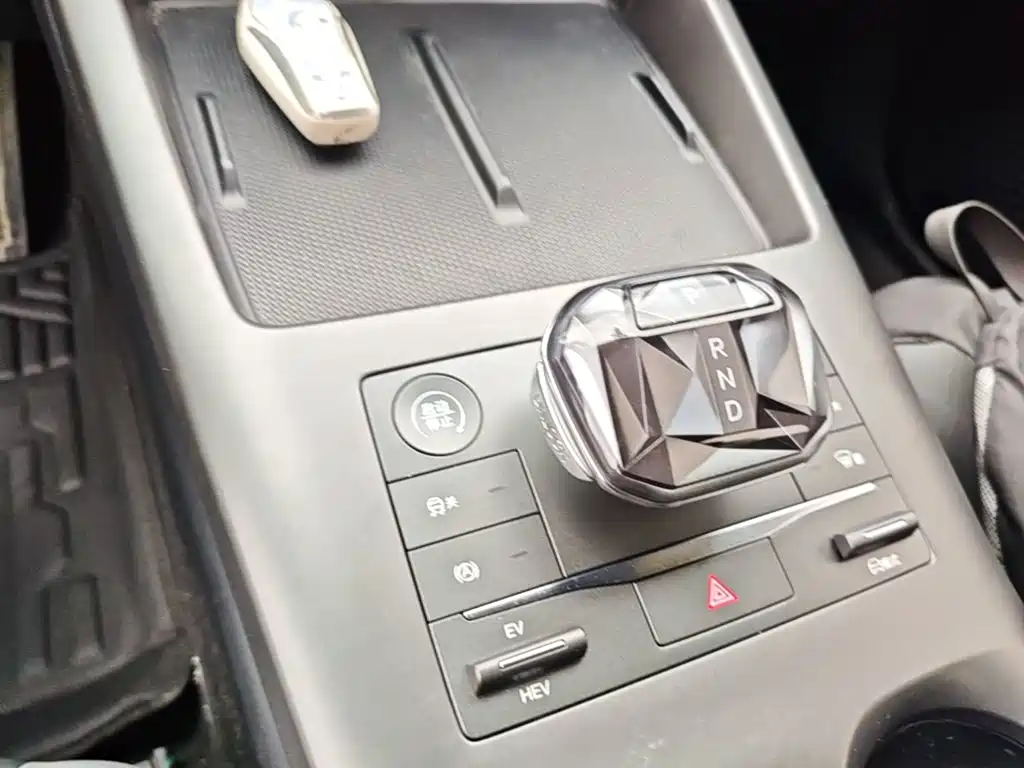 BYD Qin PLUS — миниатюра 14