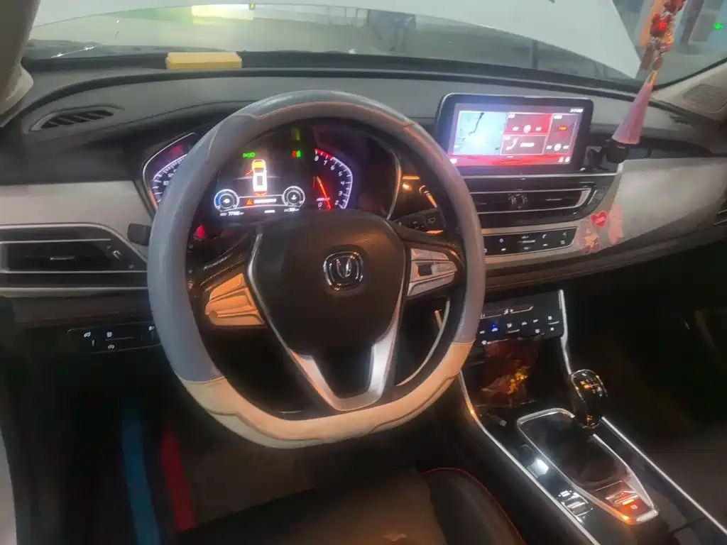 Changan CS75 — миниатюра 3