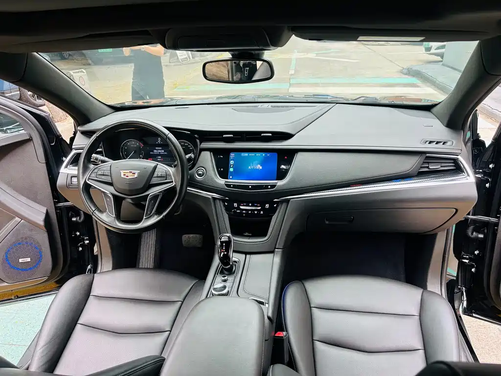 Cadillac XT5 — миниатюра 12