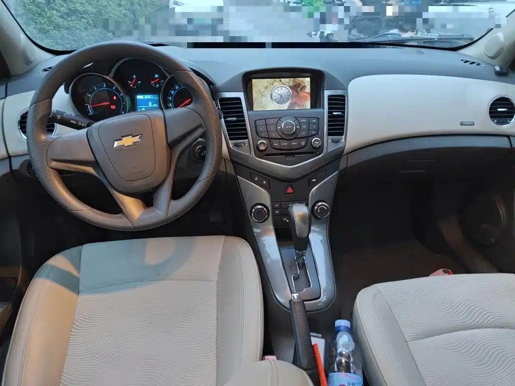 Chevrolet Cruze — миниатюра 10