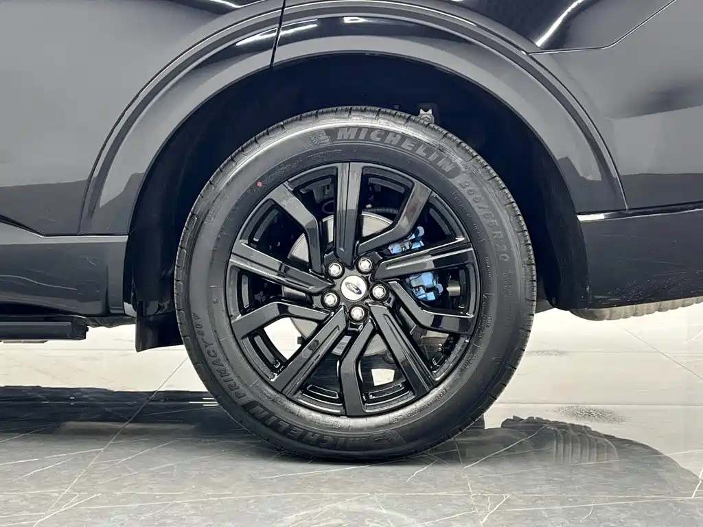 Ford Explorer — миниатюра 27