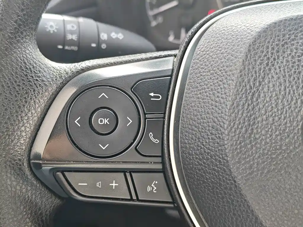 Toyota Frontlander — миниатюра 16