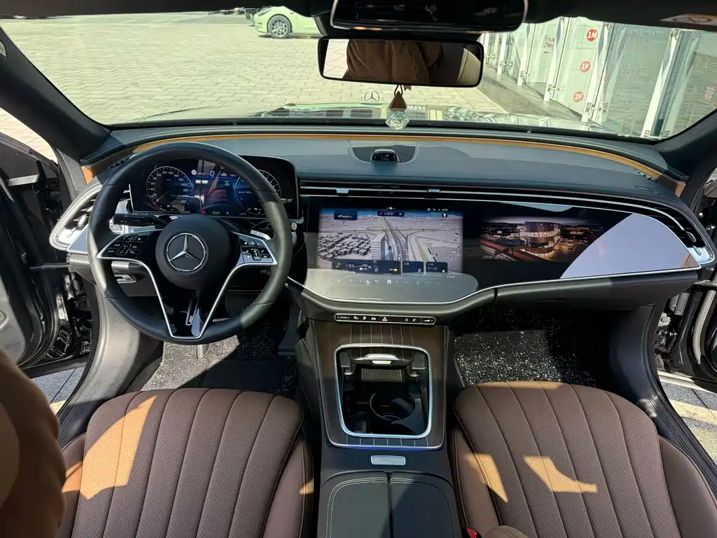 Mercedes-Benz E-Class New Energy — миниатюра 2