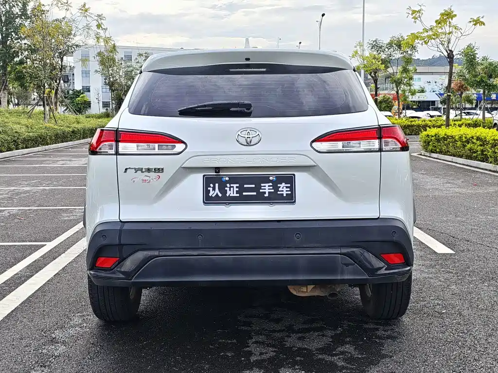 Toyota Frontlander — миниатюра 5