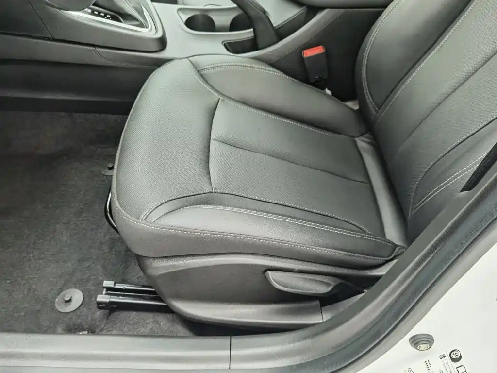 Buick Excelle — миниатюра 20