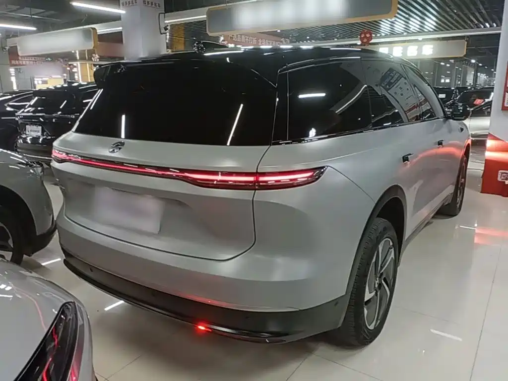 NIO ES8 — миниатюра 7