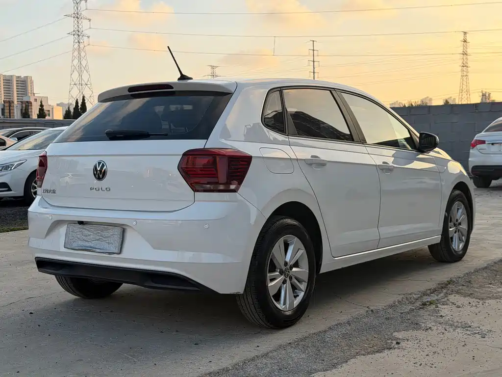 Volkswagen Polo — миниатюра 5