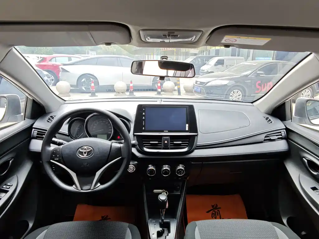 Toyota Vios — миниатюра 10