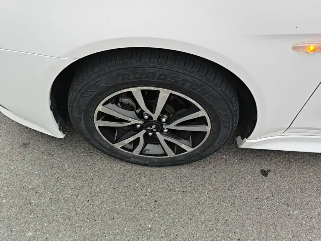 Mitsubishi Lancer EX — миниатюра 23