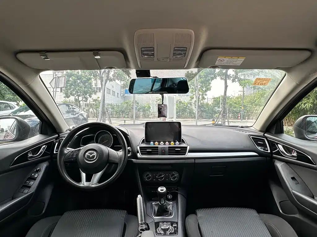 Mazda 3 Axela — миниатюра 5