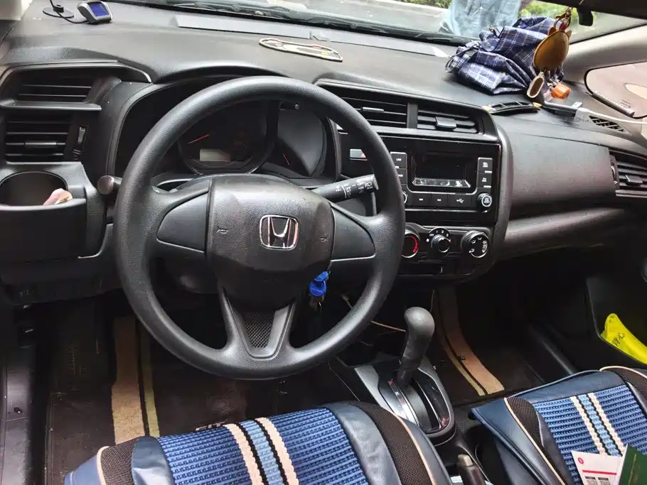 Honda Fit — миниатюра 16