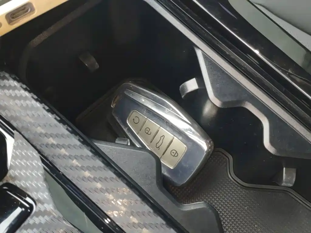 Geely Boyue — миниатюра 9