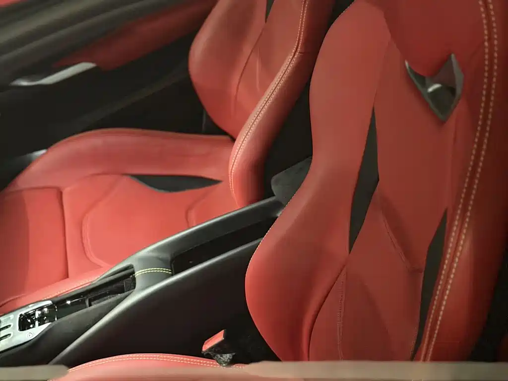 Ferrari 296 — миниатюра 6