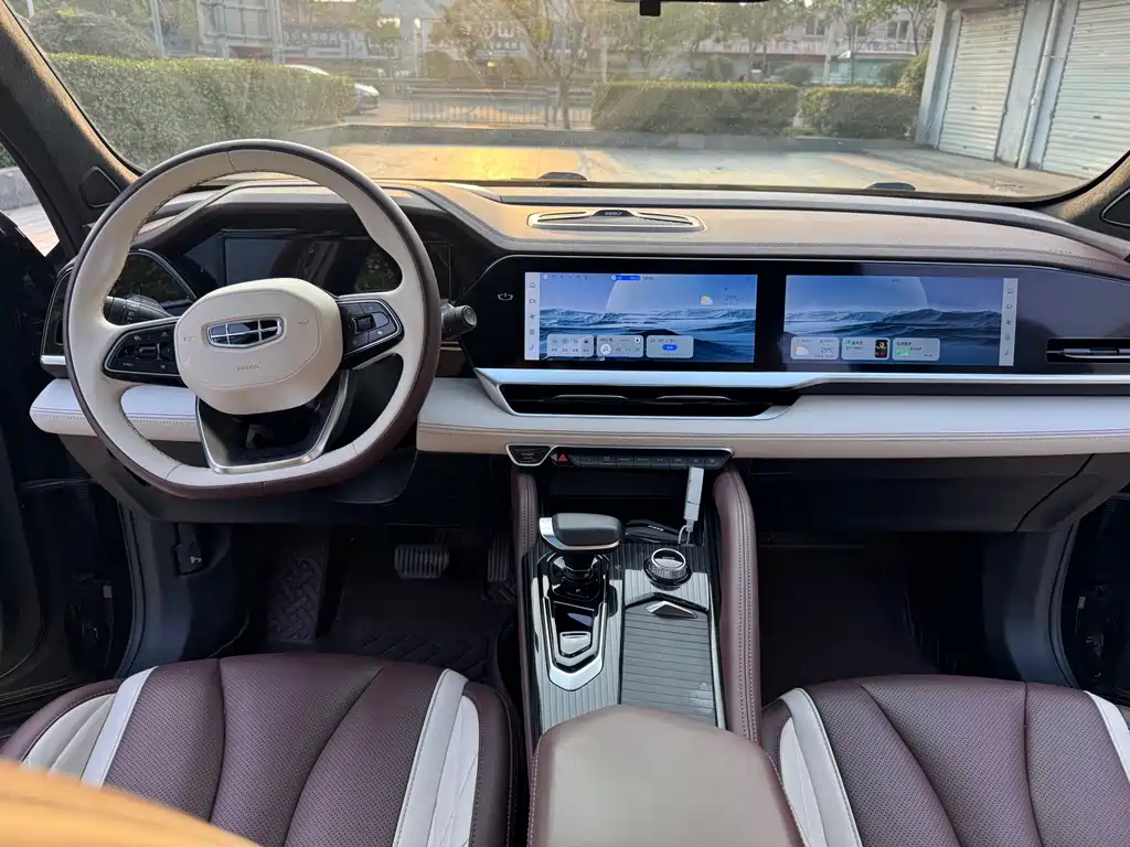 Geely Xingyue L — миниатюра 13