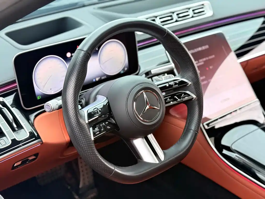 Mercedes-Benz S-Class — миниатюра 13