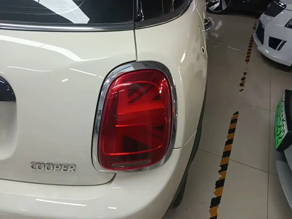 MINI Mini — миниатюра 8