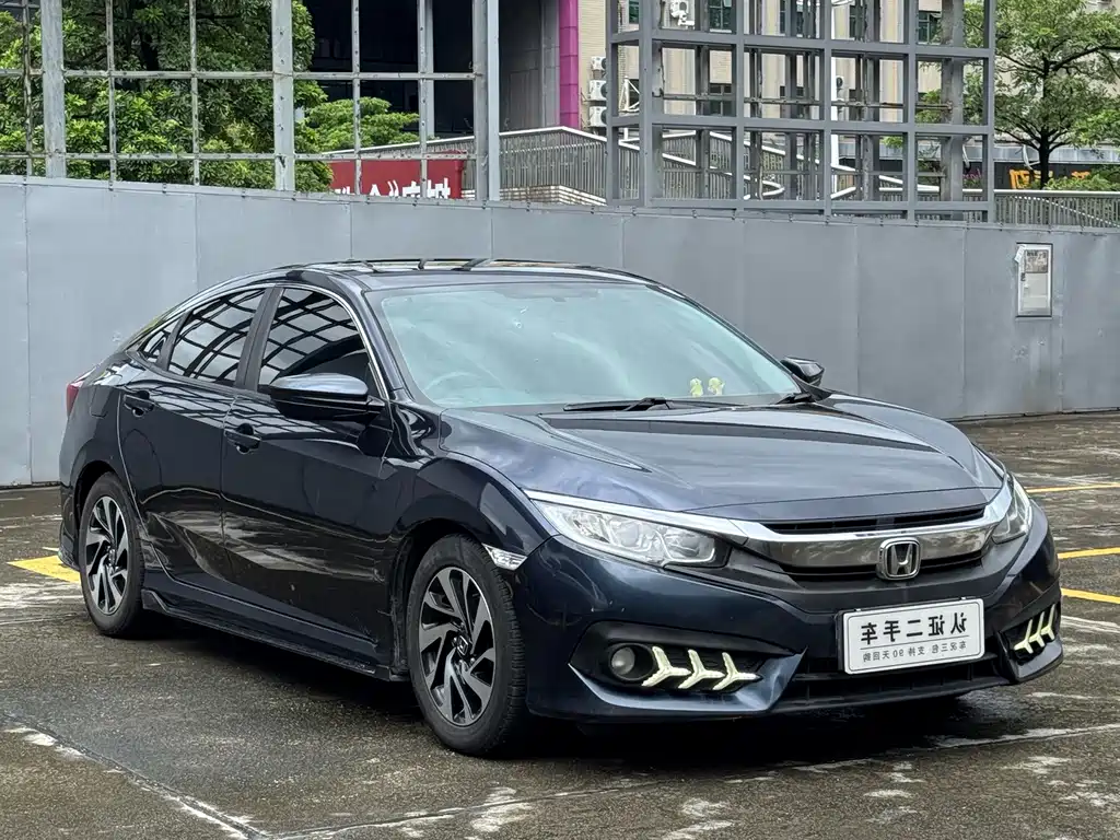 Honda Civic — миниатюра 3