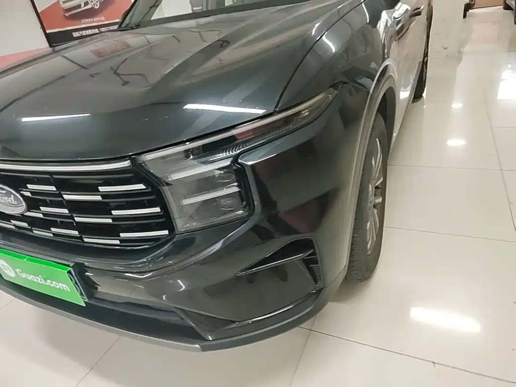 Ford Edge — миниатюра 24