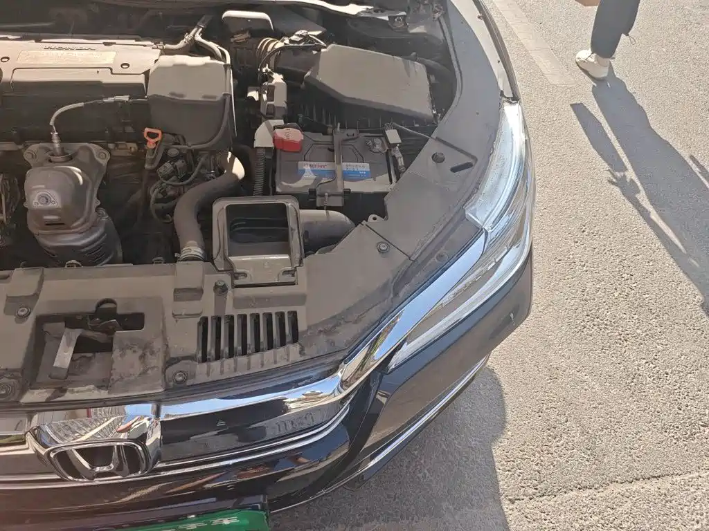 Honda Accord — миниатюра 21