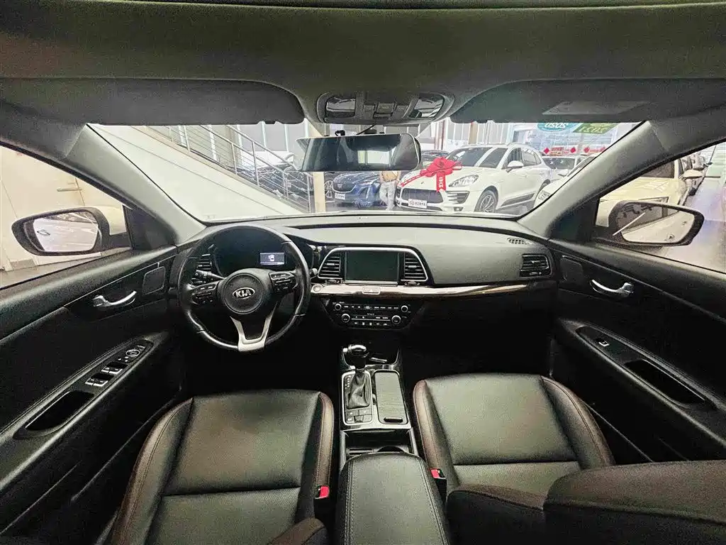 Kia K4 — миниатюра 15
