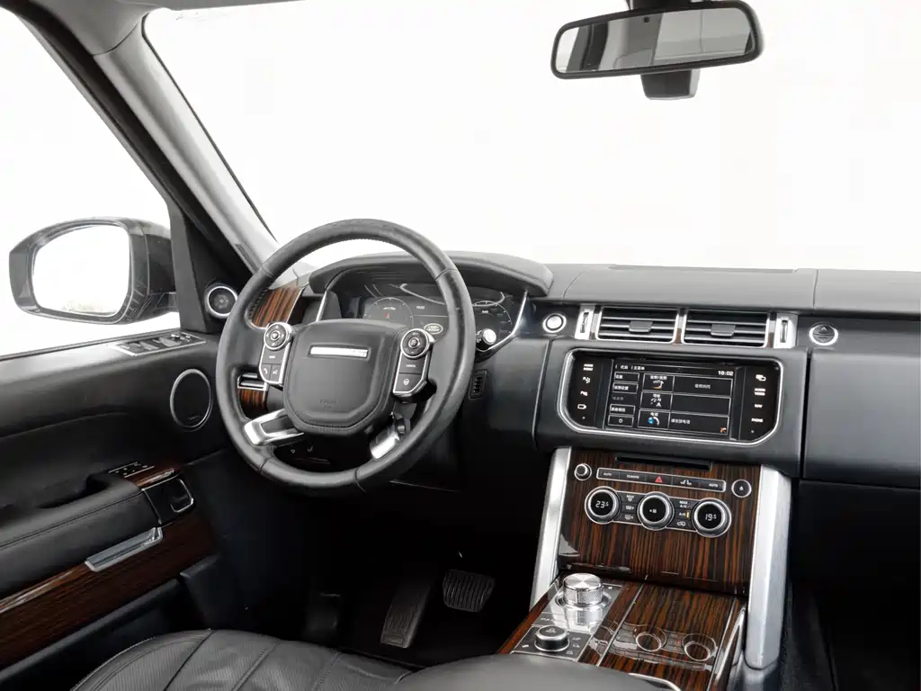 Land Rover Range Rover — миниатюра 9